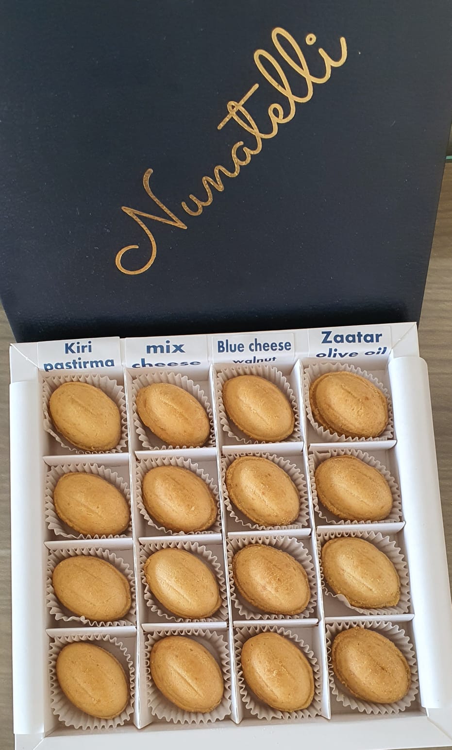 🧀 Savoury Nunatelli Cookies (Small Box) 🧀 كوكيز نوناتيللي حادقة (علبة صغيرة) 🧀